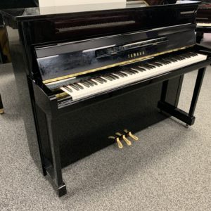 Yamaha B2 PE Piano Left Side View