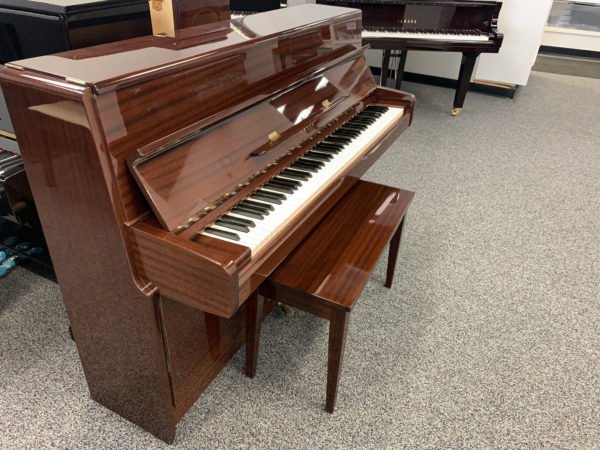 Yamaha M1A PM Piano Left Side View