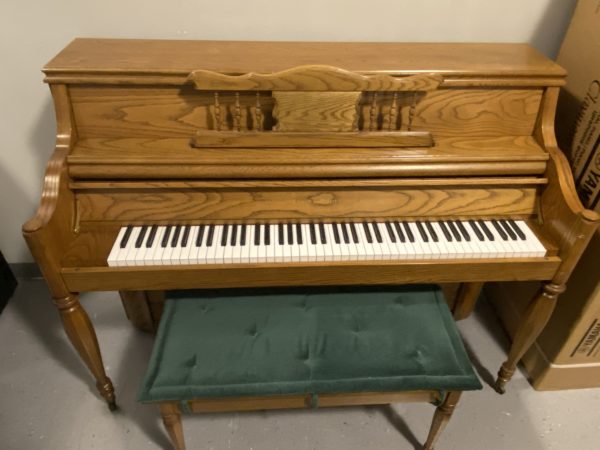 Charles R Walter USED 1048 OAK upright piano front view