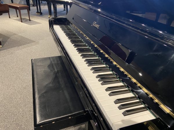 Essex EUP116 upright USED piano keys