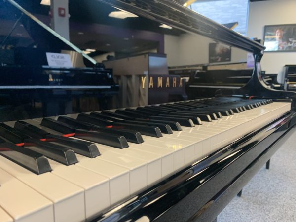 Yamaha GC2 PE Piano Keys View