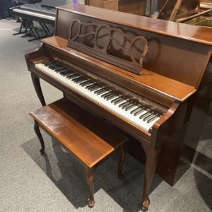 Baldwin 662 CHY USED upright piano right side view