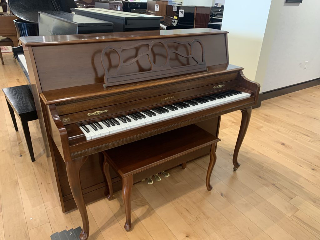 Baldwin 622 CHY Piano Front View