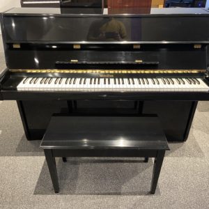 USED Wurlitzer WP50 upright piano front view
