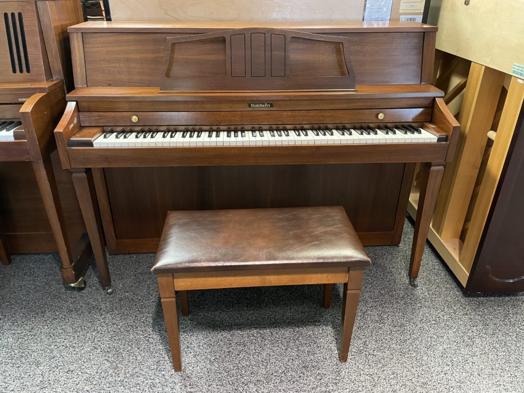 Baldwin 600 Piano Front View