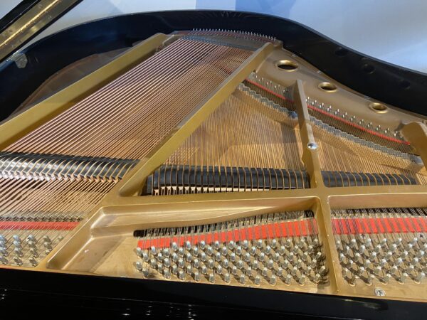 Howard C140A USED baby grand piano - strings and pins