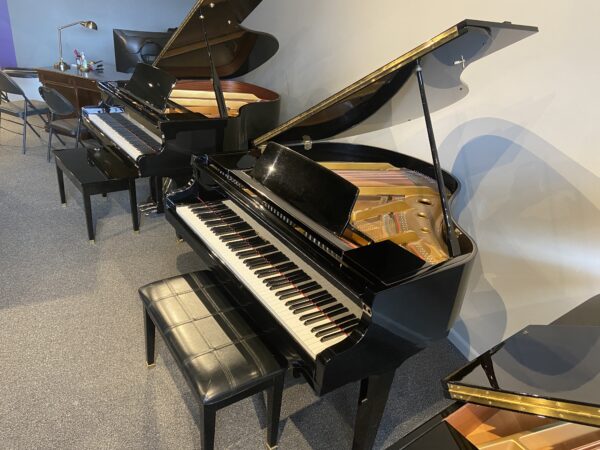 Howard USED C140A baby grand piano - right side view