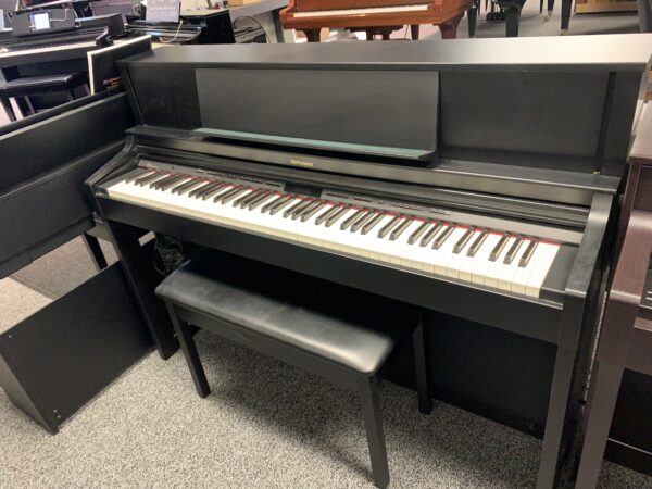 Roland LX7 Piano Right Side View