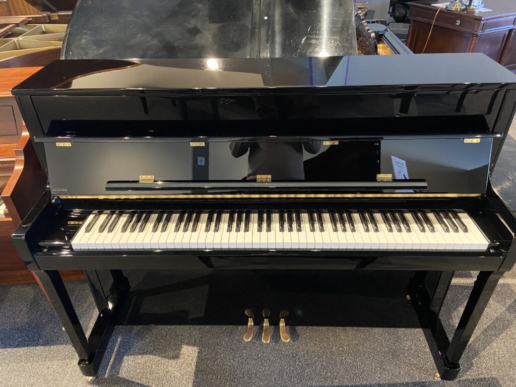 USED Kawai K200EP upright piano front view
