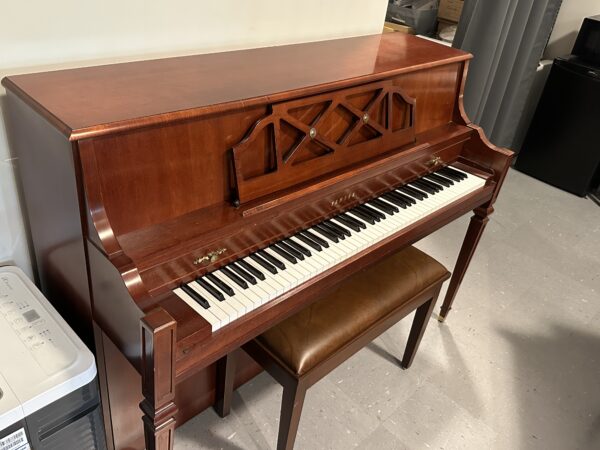 Yamaha USED M475IPDC upright piano - left side view