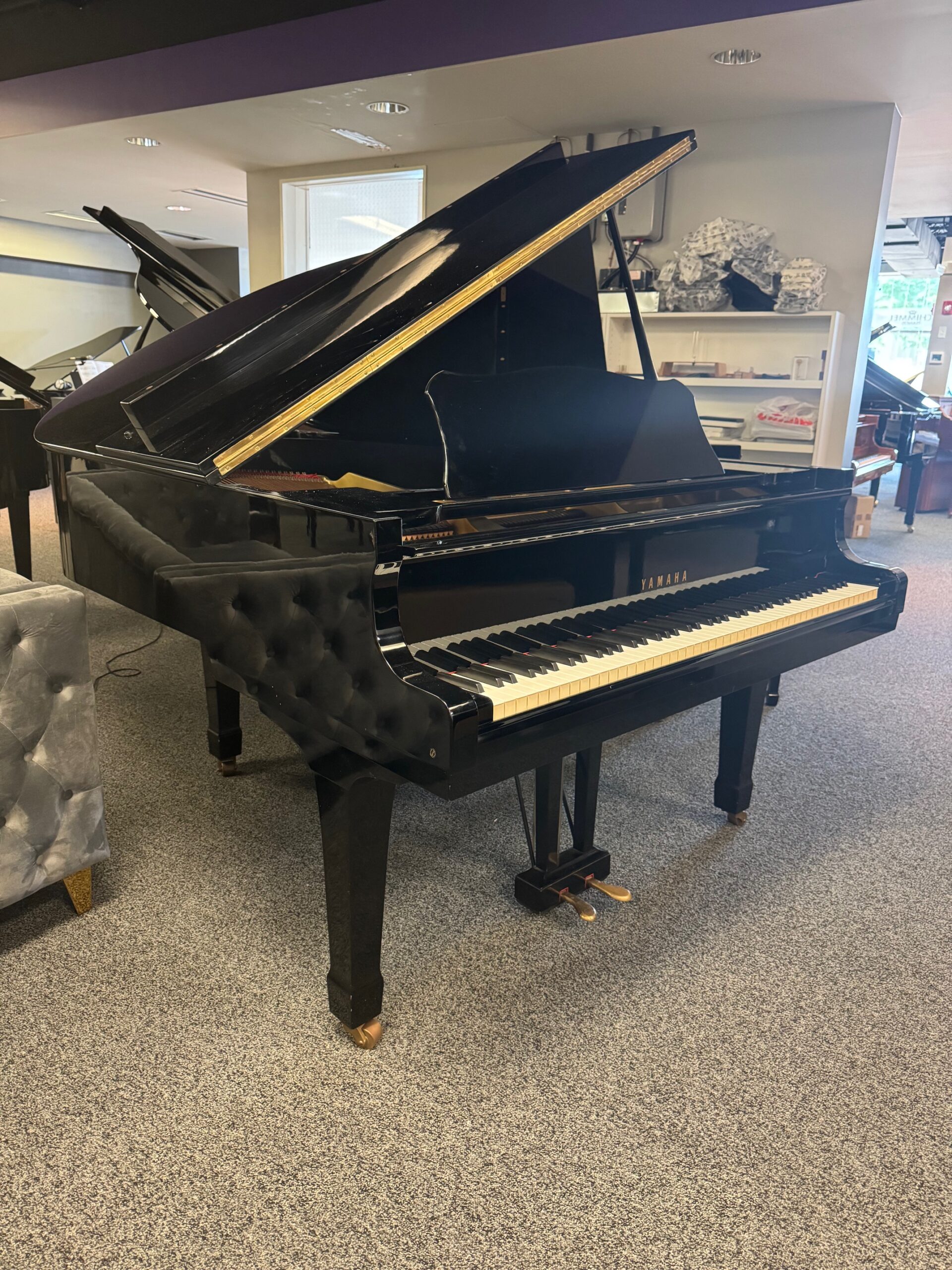 Solich-Piano-Cleveland-Yamaha-G2PE-Side-View