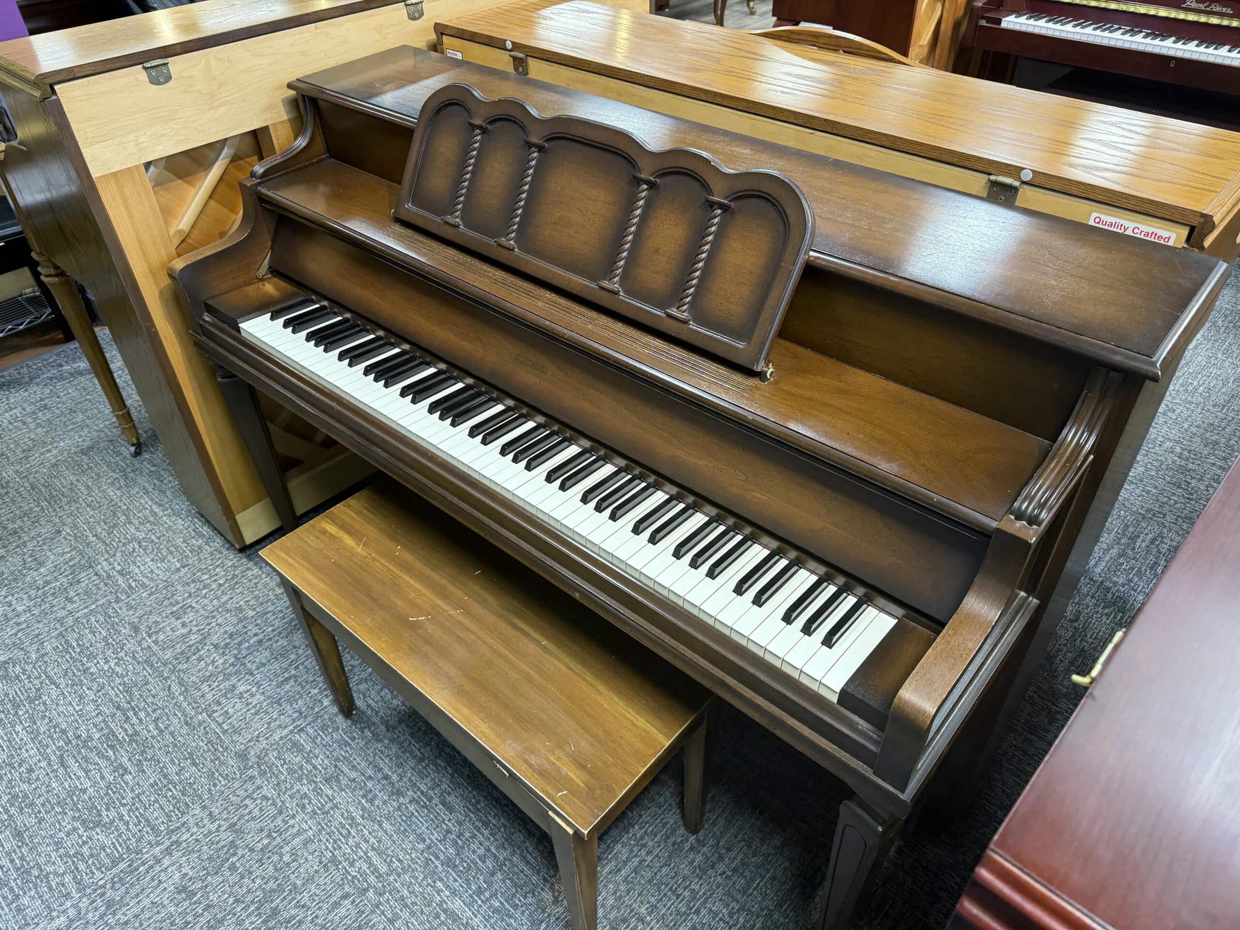 Krakauer-Console-82697-right