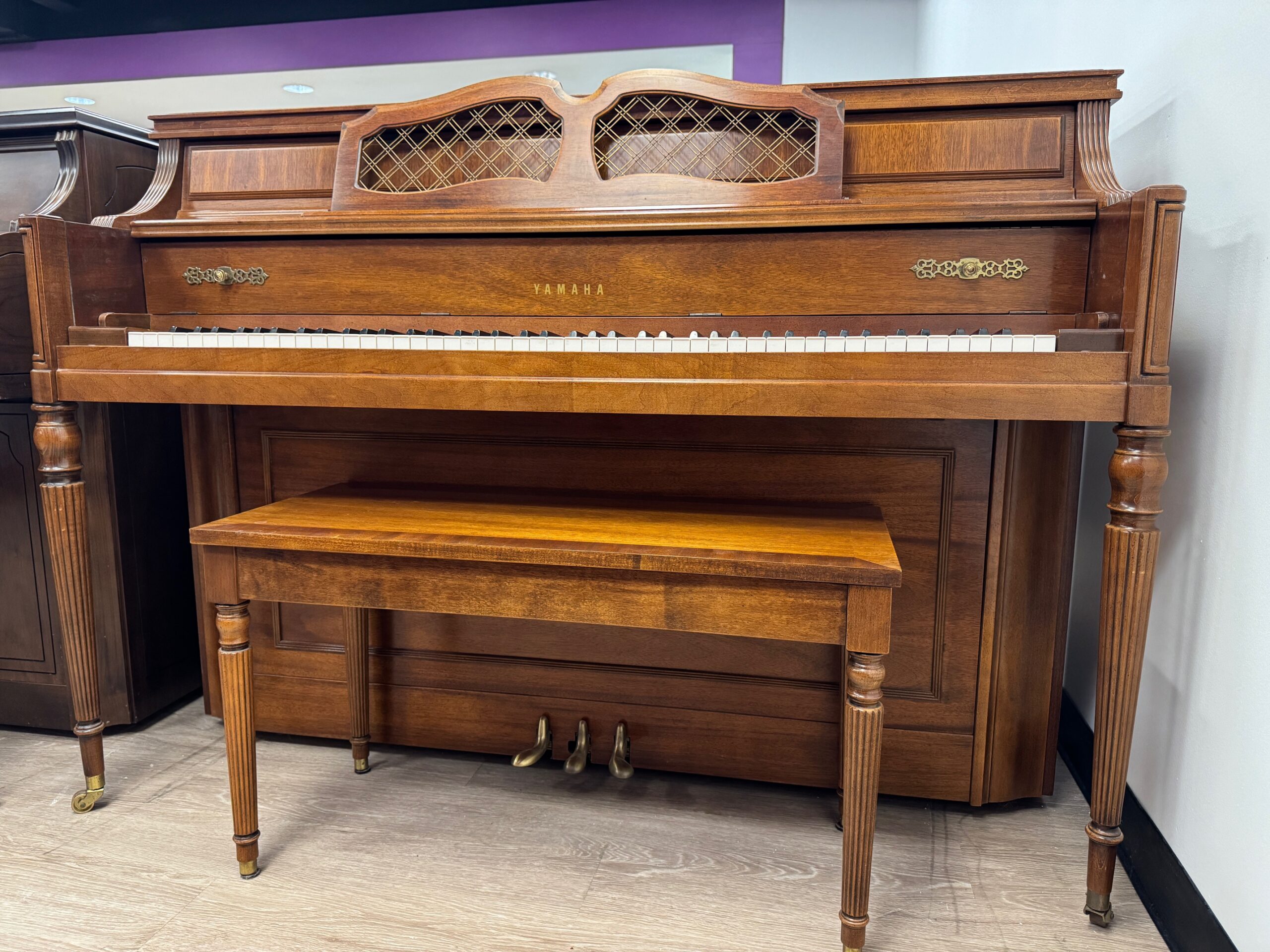 solich-piano-cleveland-yamaha-m23mah-low-view