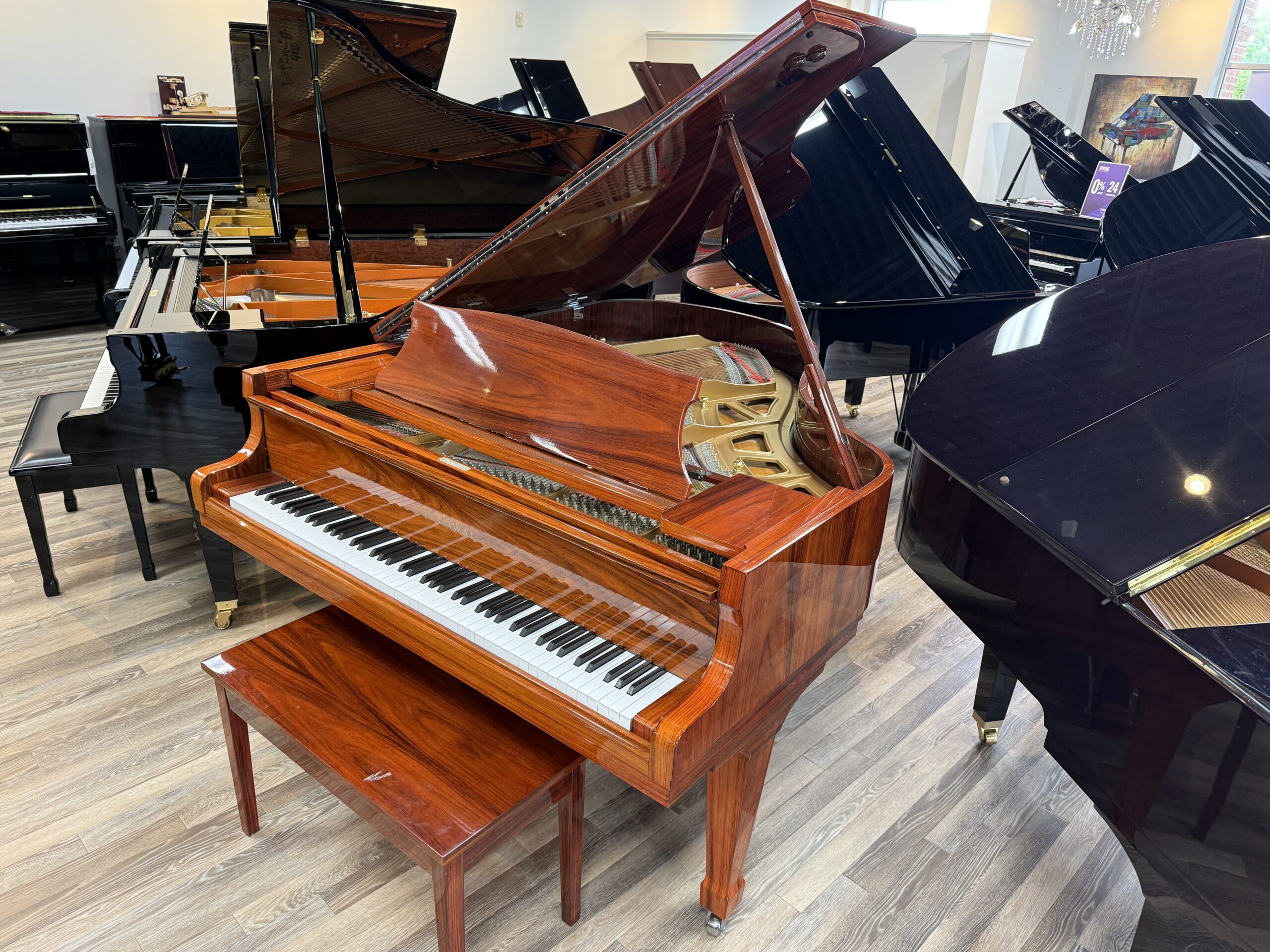 Kawai KG2A Grand Mahogany 1995 - Side Kawai KG2A Grand Mahogany 1995 - Side