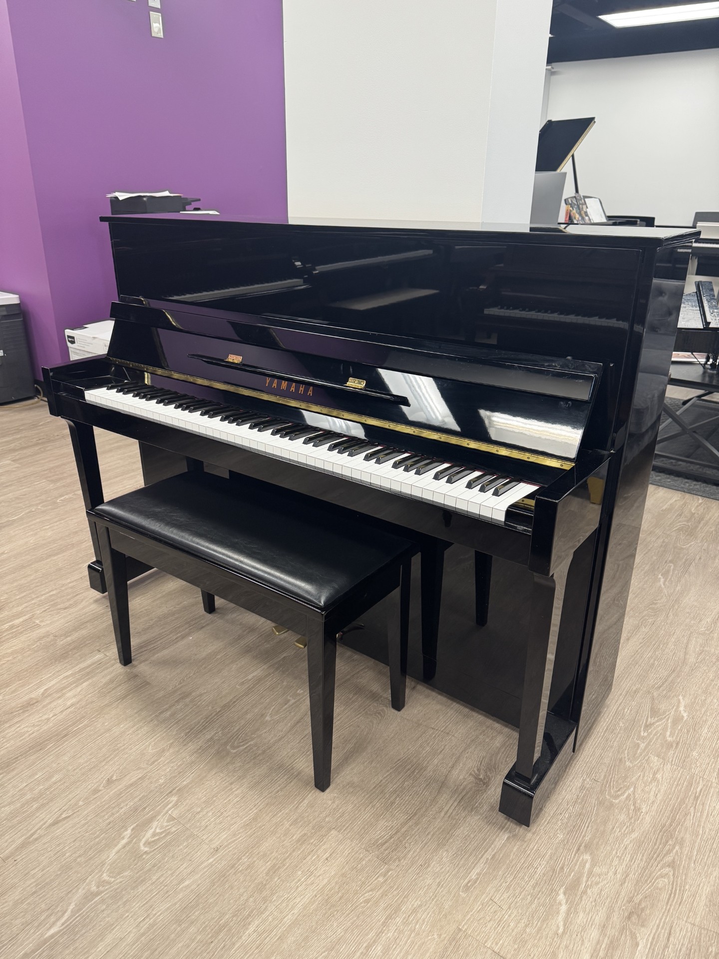 Solich-Piano-Cleveland-Yamaha-T116PE-Front-View