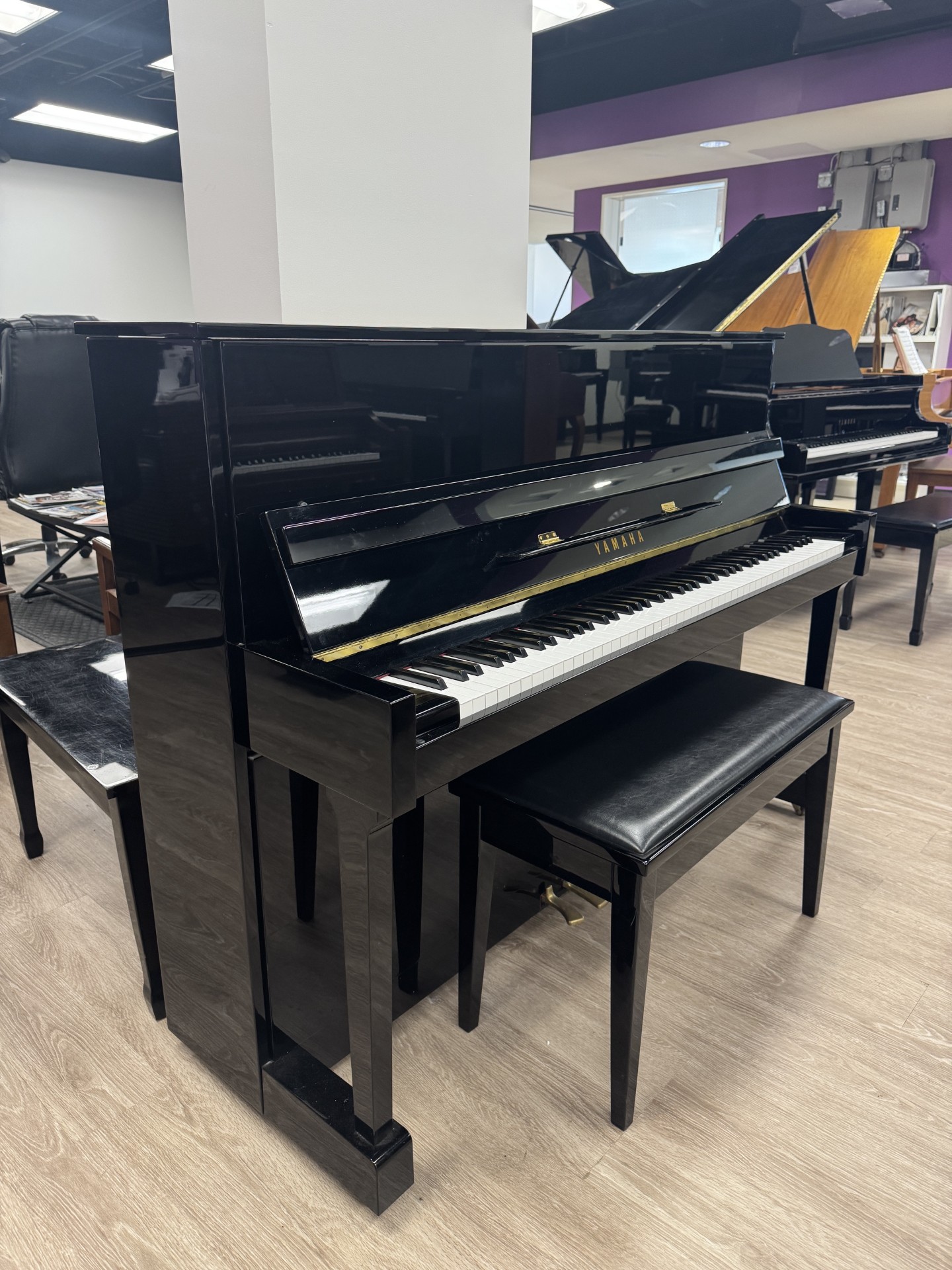 Solich-Piano-Cleveland-Yamaha-T116PE-Left-View